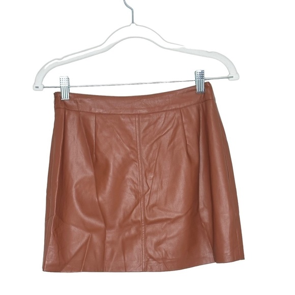 NEW Lulu's XS Most Fab Clay Brown Vegan Leather Button Front Skirt - Picture 3 of 5